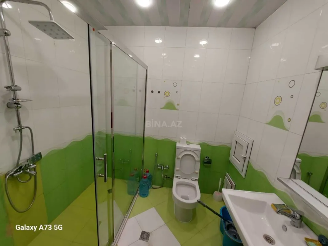 Kirayə verilir 2 otaqlı mənzil 60 m²