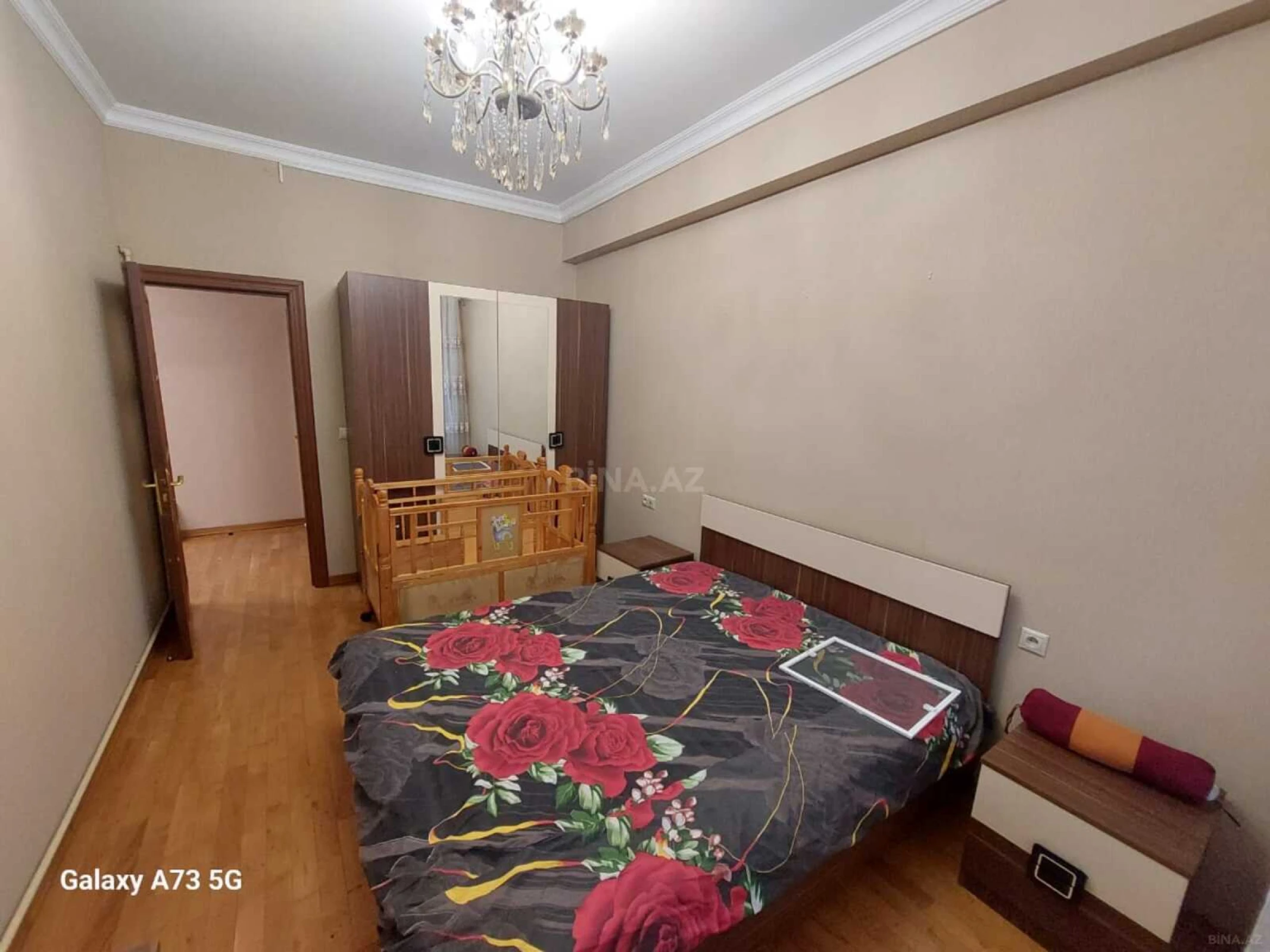 Kirayə verilir 2 otaqlı mənzil 60 m²