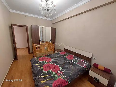 Kirayə verilir 2 otaqlı mənzil 60 m²