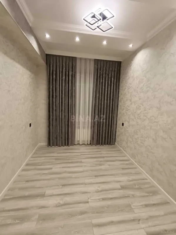 Satılır 3 otaqlı mənzil 95 m²