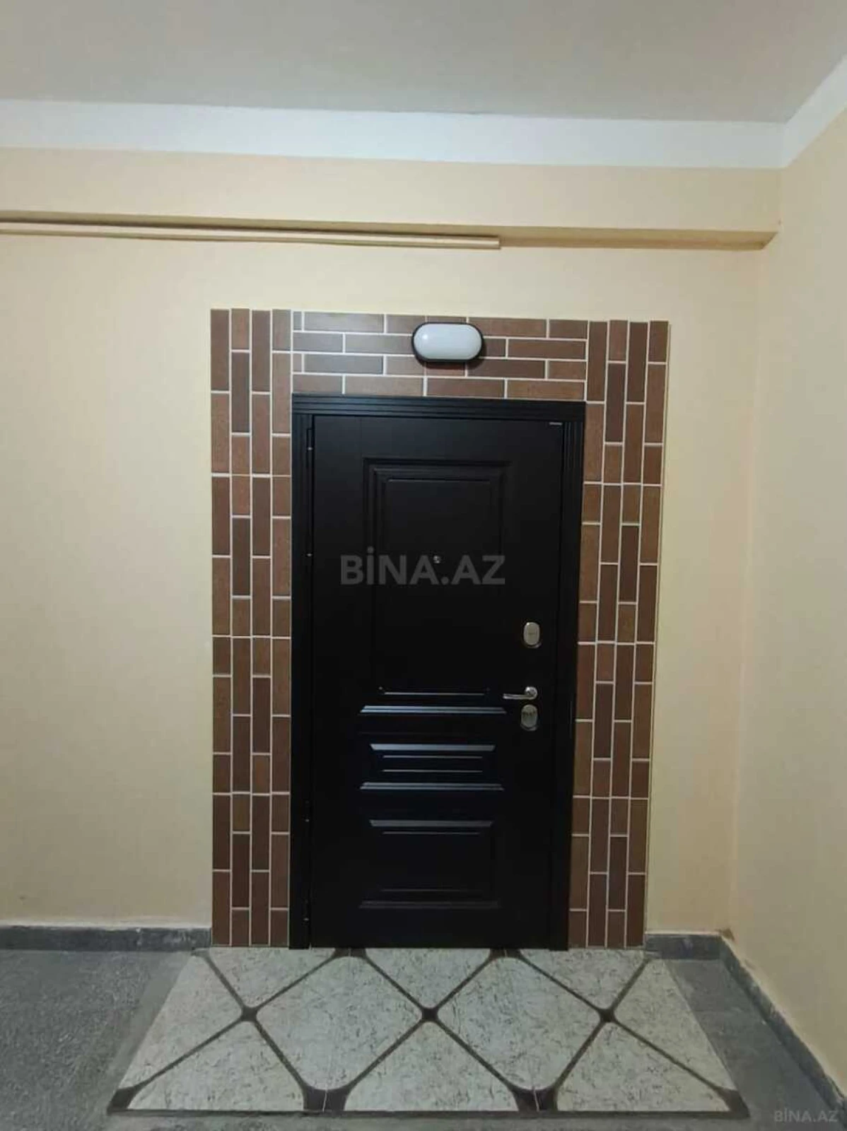 Satılır 3 otaqlı mənzil 95 m²