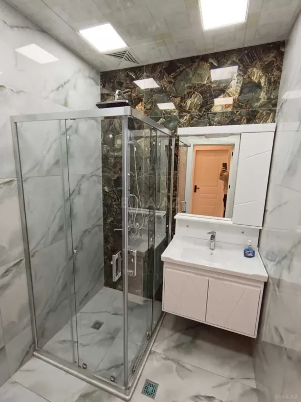 Satılır 3 otaqlı mənzil 95 m²