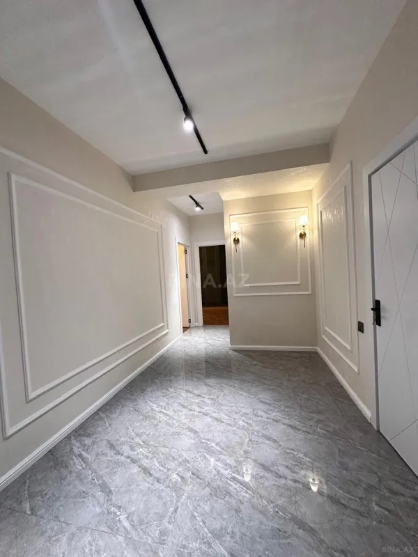Satılır 3 otaqlı mənzil 110 m²