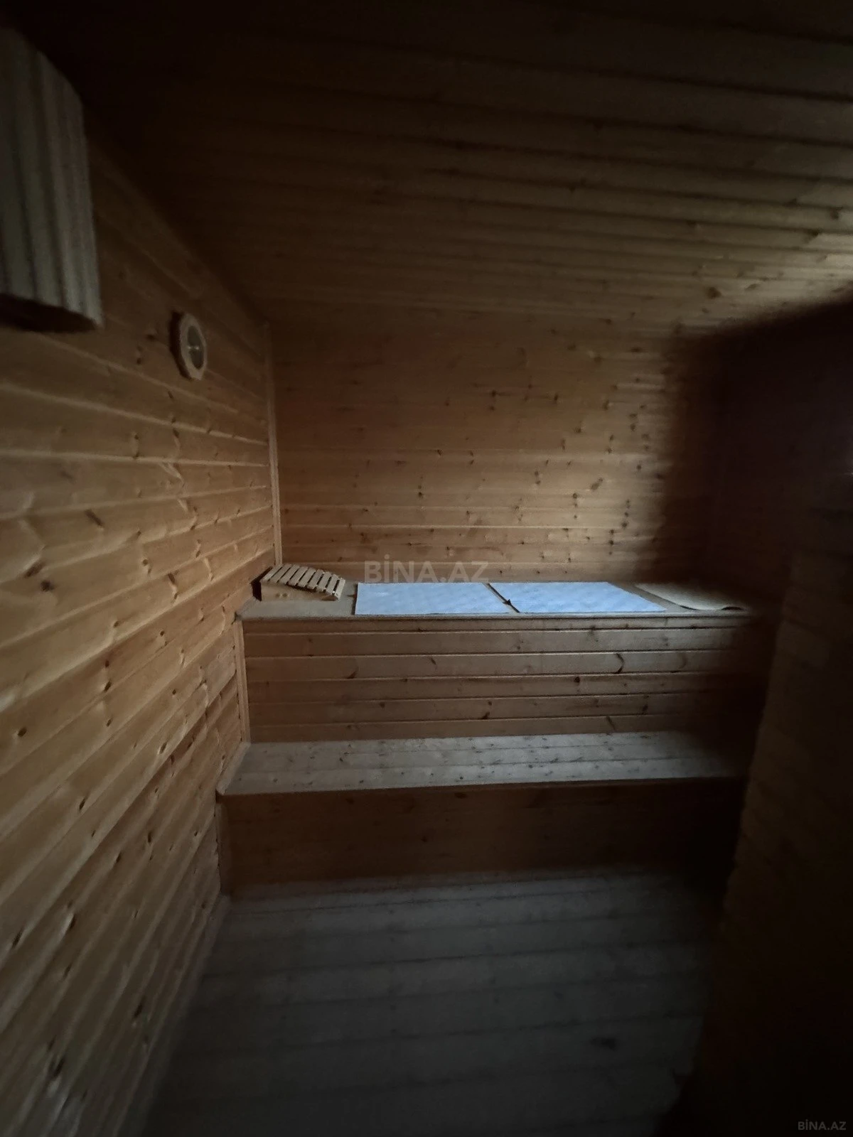 Satılır 6 otaqlı həyət evi 280 m²