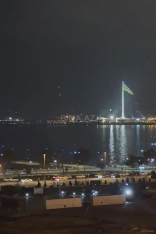 Kirayə verilir 3 otaqlı mənzil 150 m²