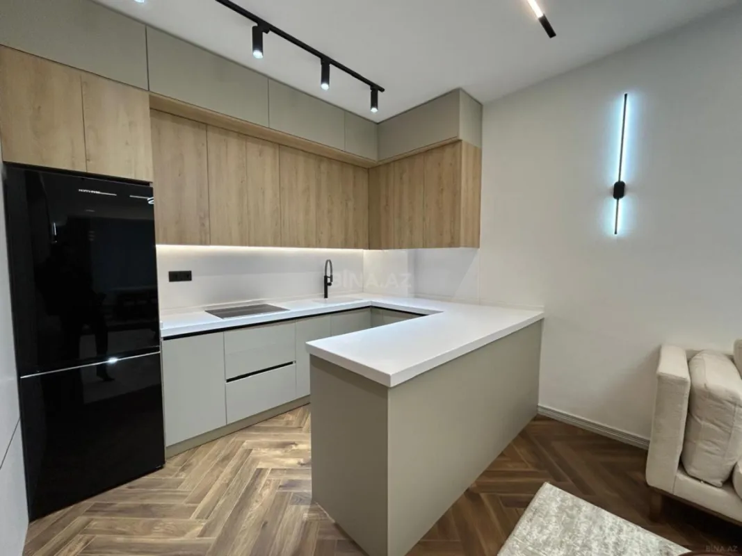 Satılır 2 otaqlı mənzil 66 m²