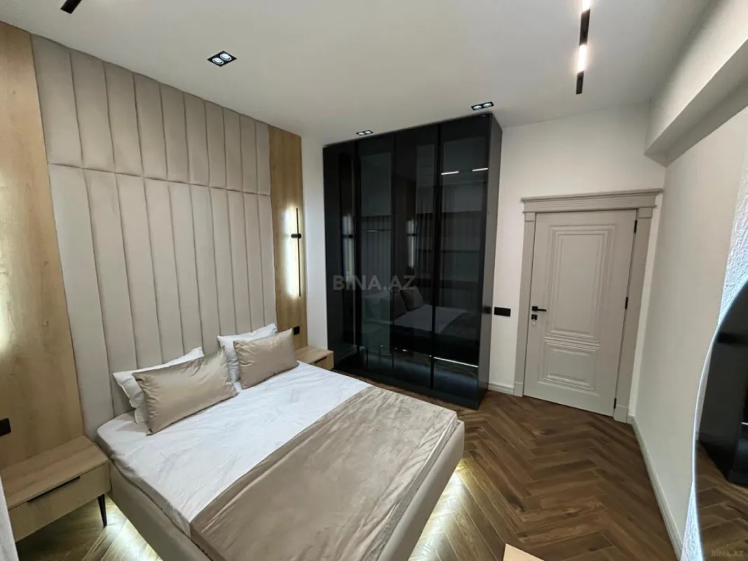 Satılır 2 otaqlı mənzil 66 m²