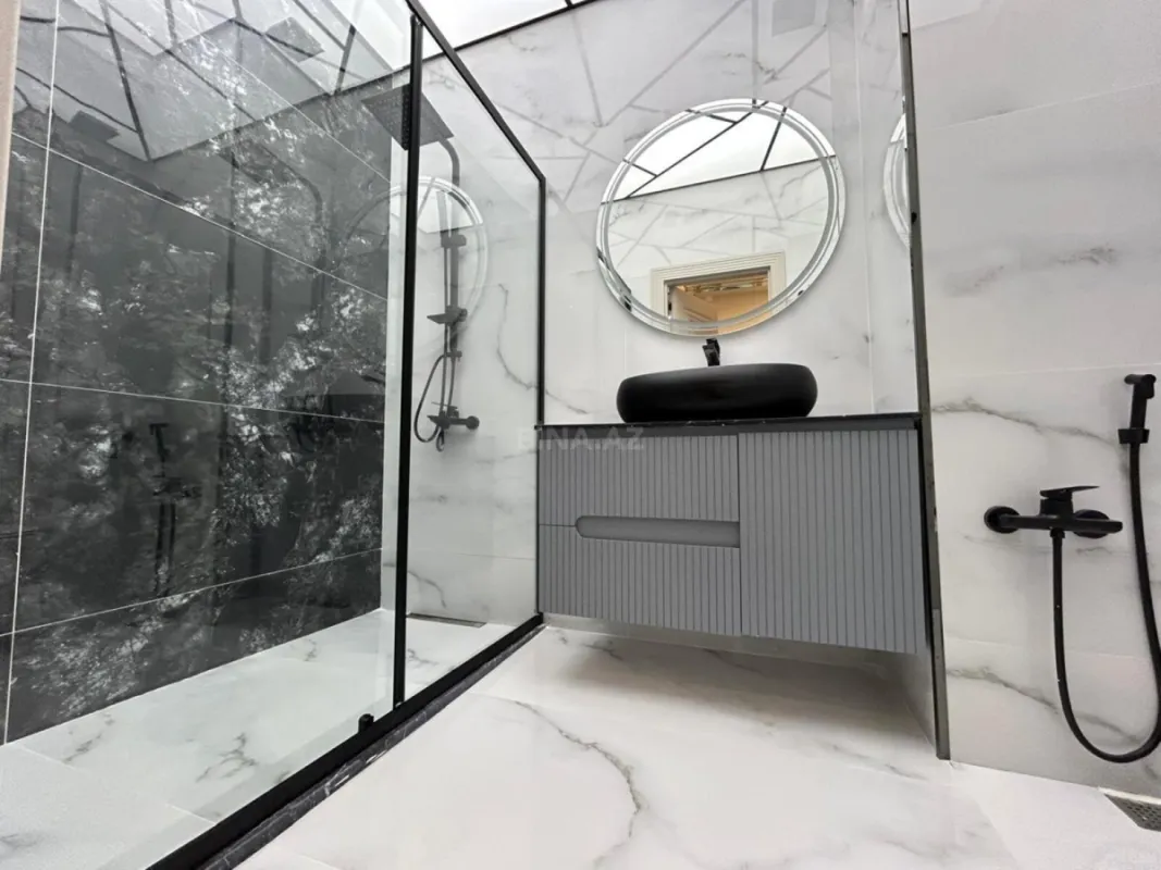 Satılır 2 otaqlı mənzil 66 m²