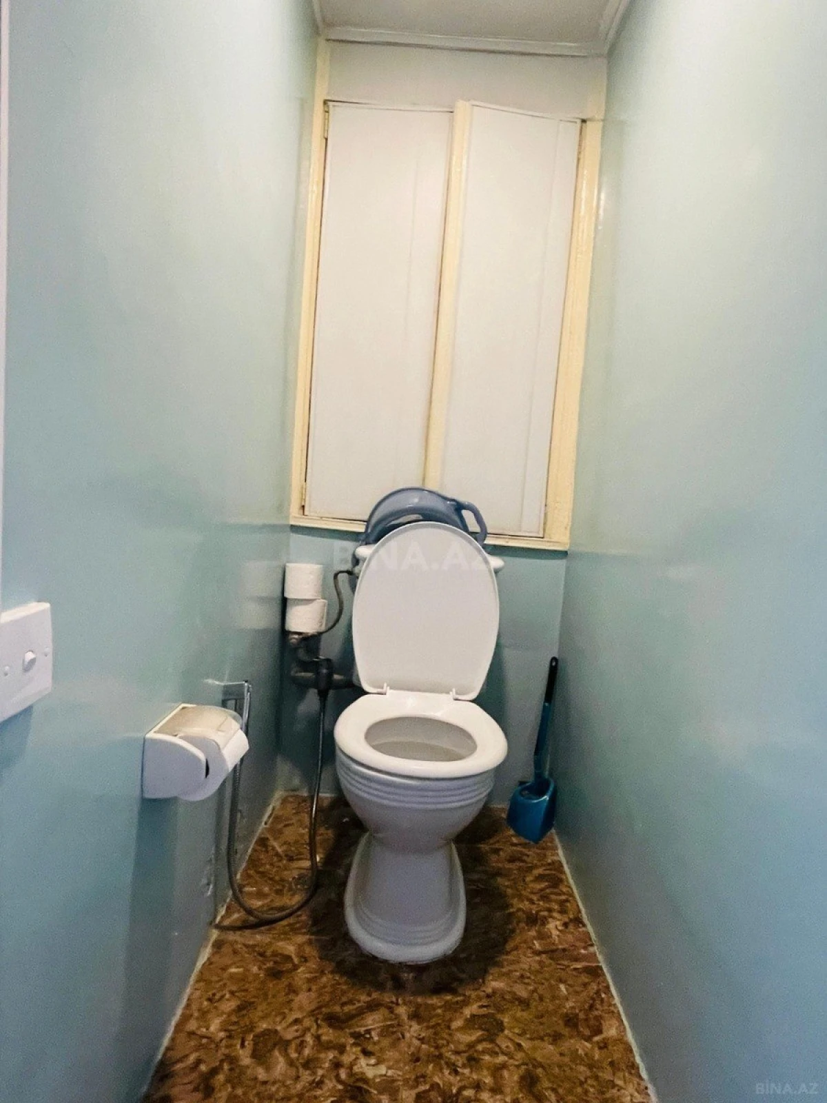 Satılır 5 otaqlı mənzil 120 m²