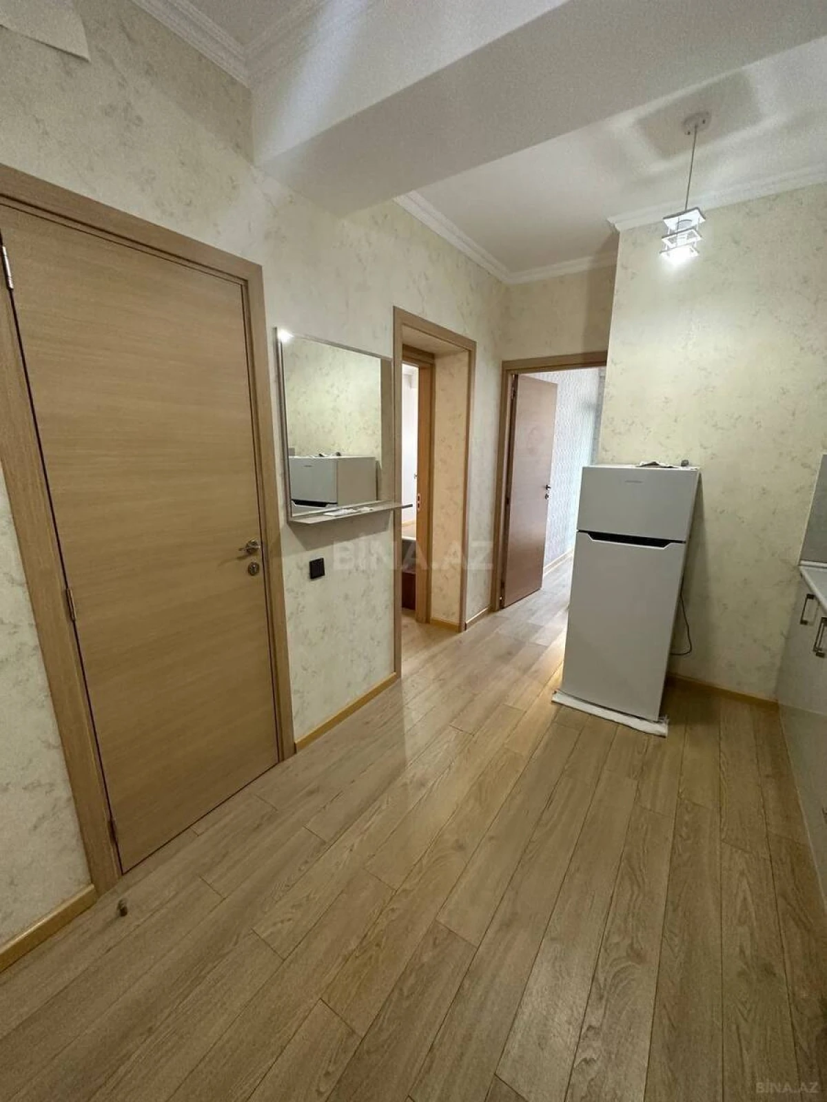 Kirayə verilir 2 otaqlı mənzil 55 m²
