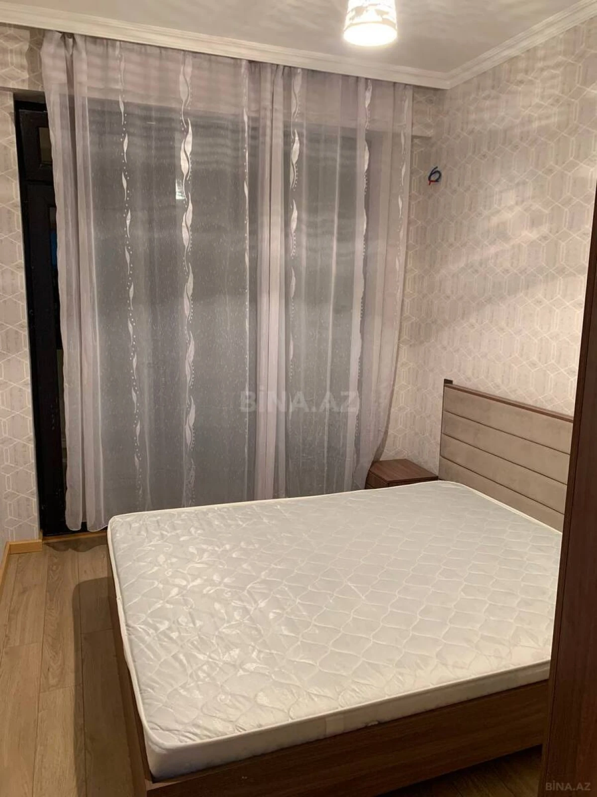 Kirayə verilir 2 otaqlı mənzil 55 m²