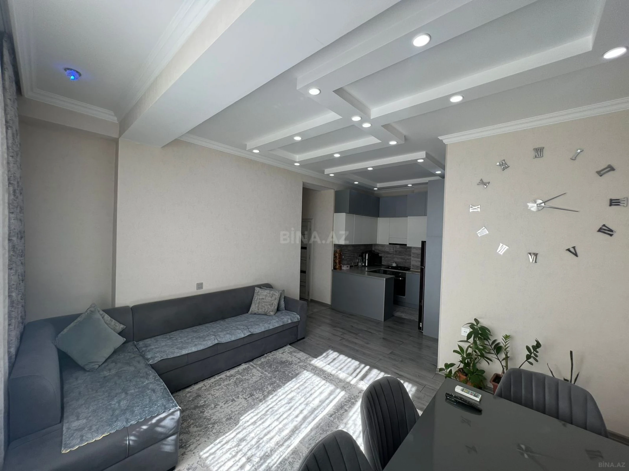 Satılır 3 otaqlı mənzil 82 m²