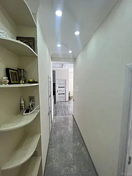 Satılır 3 otaqlı mənzil 82 m²