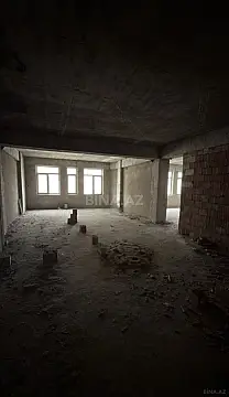 Satılır 5 otaqlı mənzil 225 m²