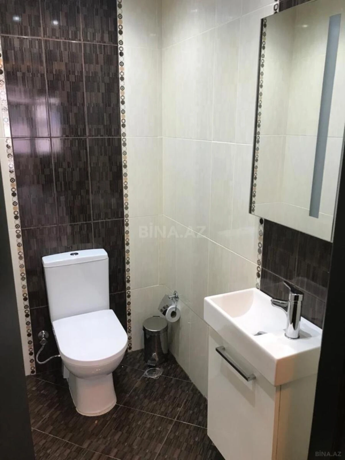 Kirayə verilir 2 otaqlı mənzil 92 m²