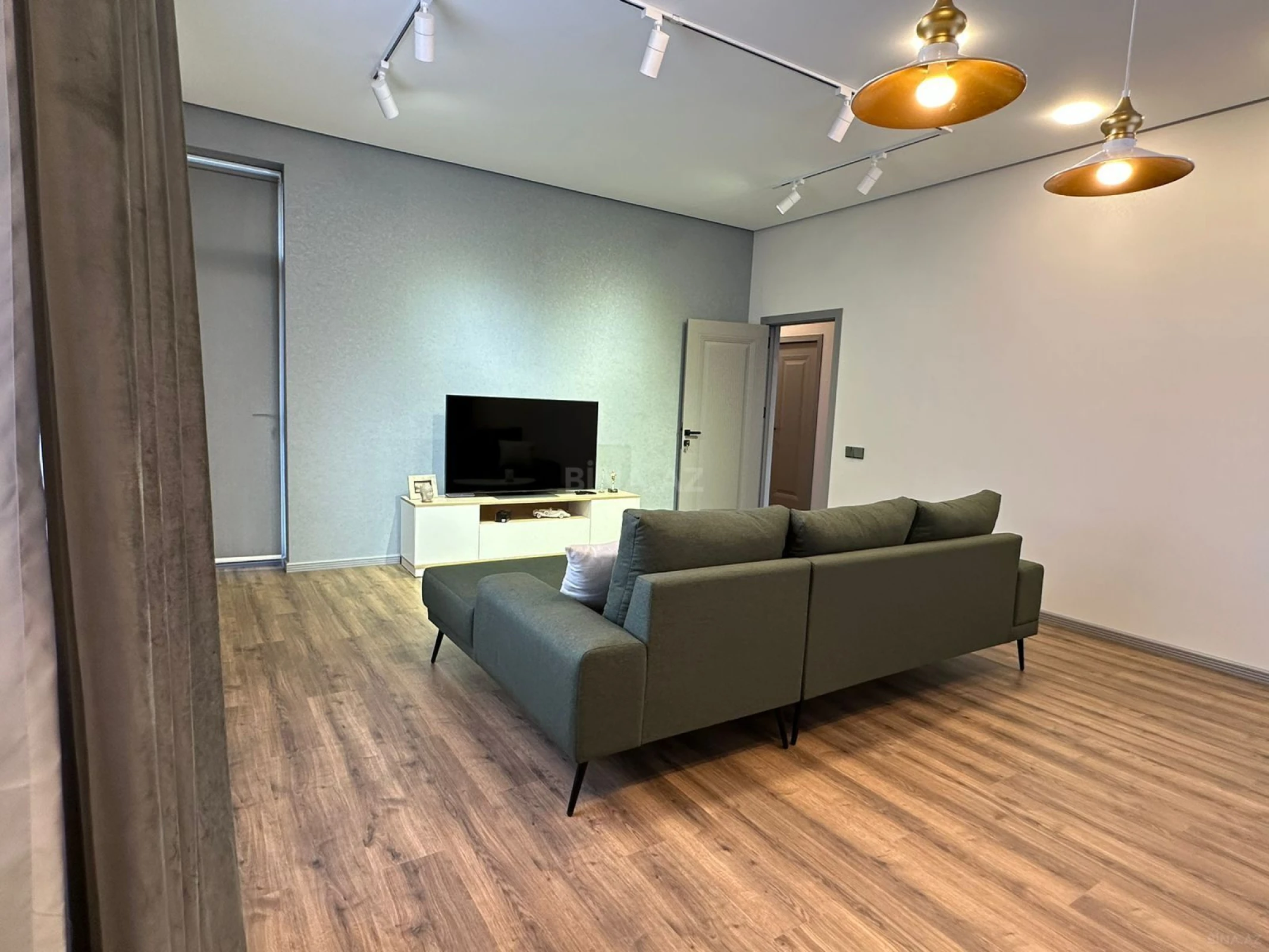 Satılır 3 otaqlı mənzil 100 m²