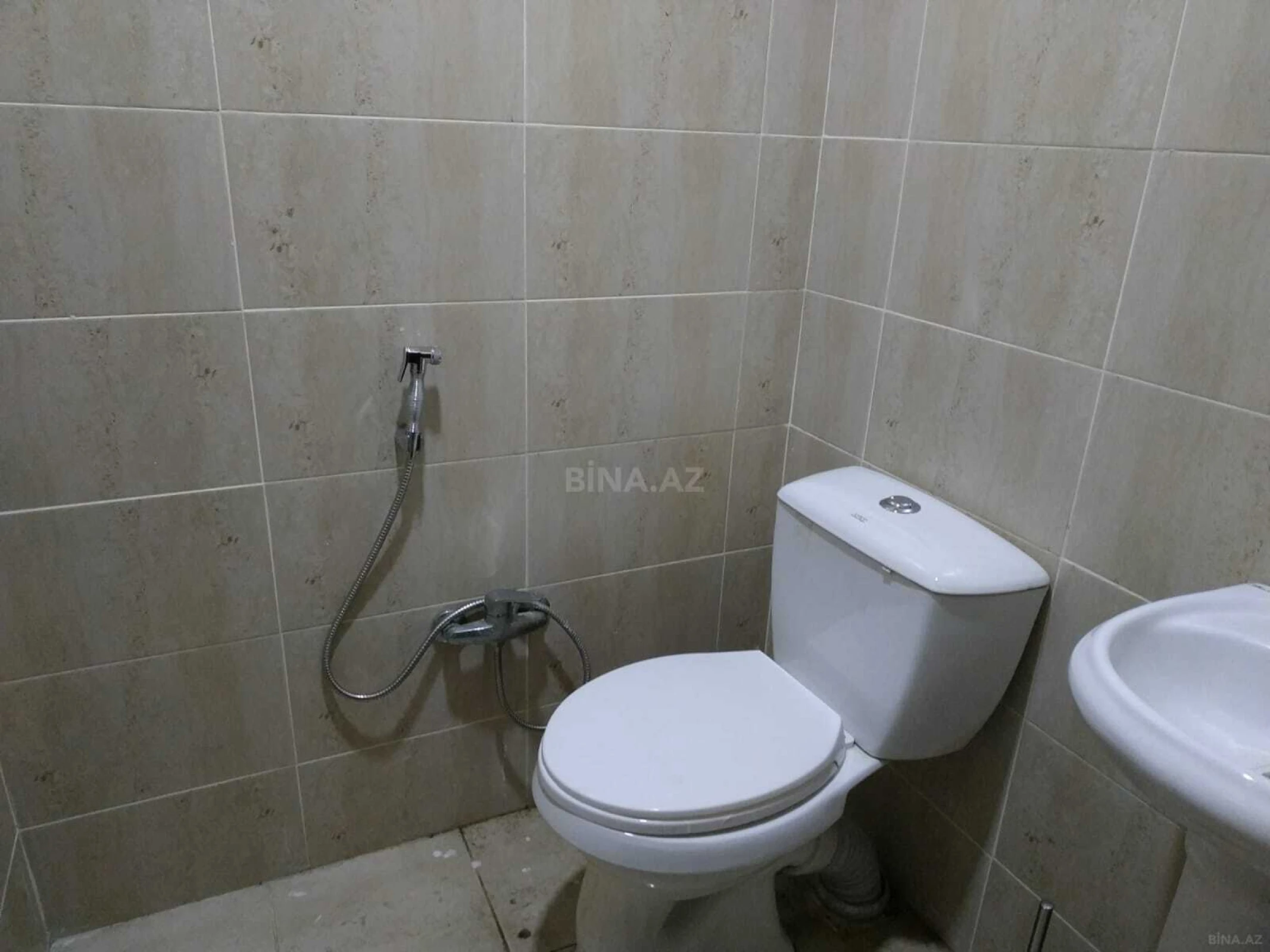 Kirayə verilir 3 otaqlı mənzil 100 m²
