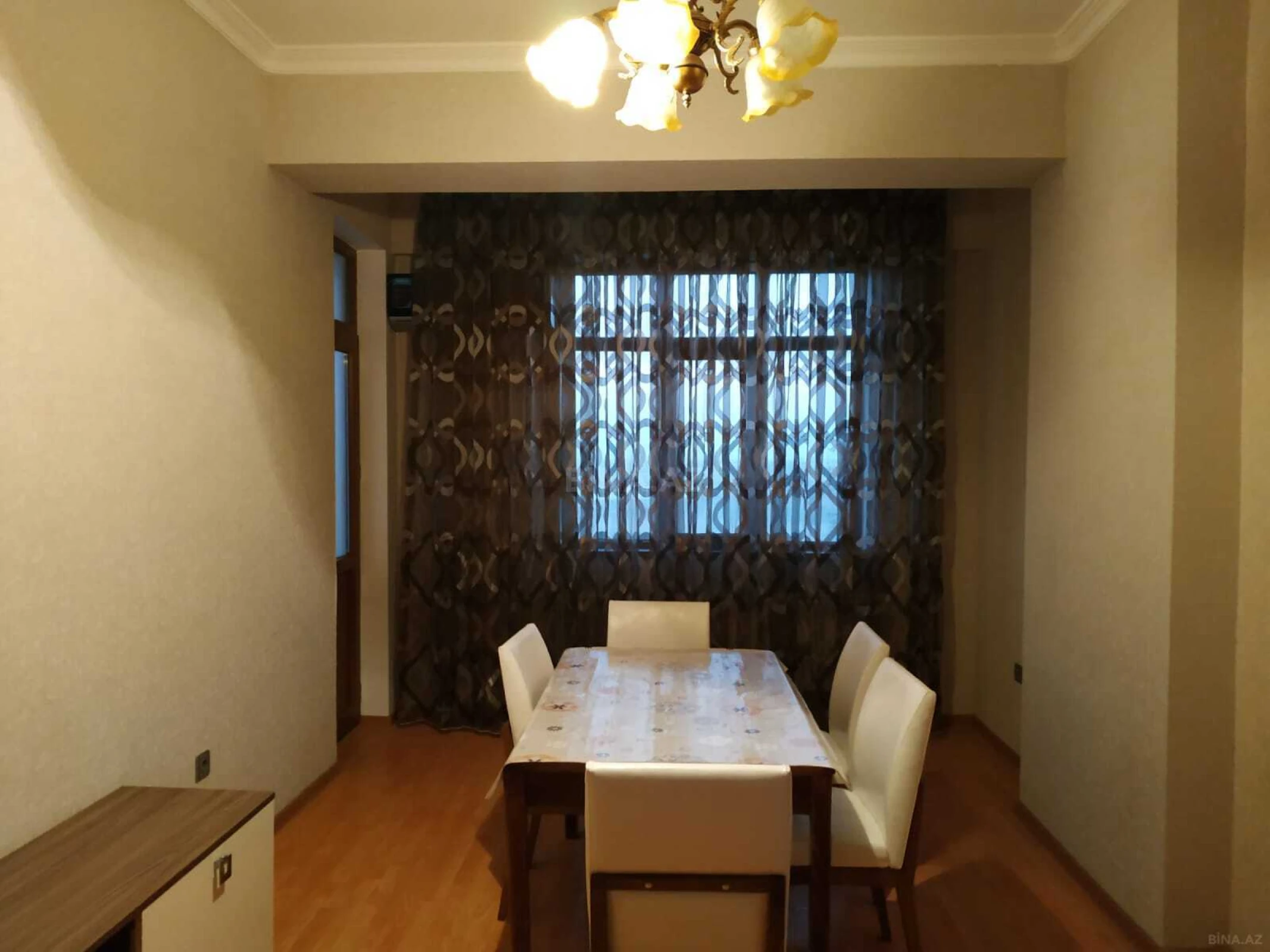 Kirayə verilir 3 otaqlı mənzil 100 m²
