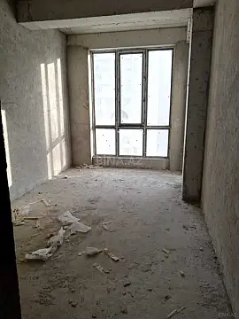 Satılır 3 otaqlı mənzil 125 m²