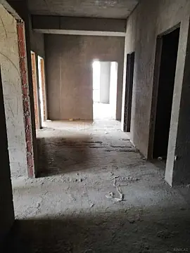 Satılır 3 otaqlı mənzil 125 m²