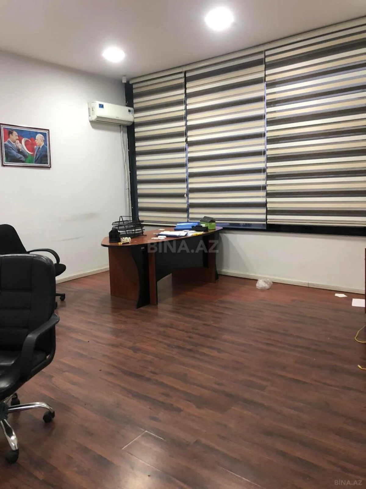 Satılır obyekt 726 m²