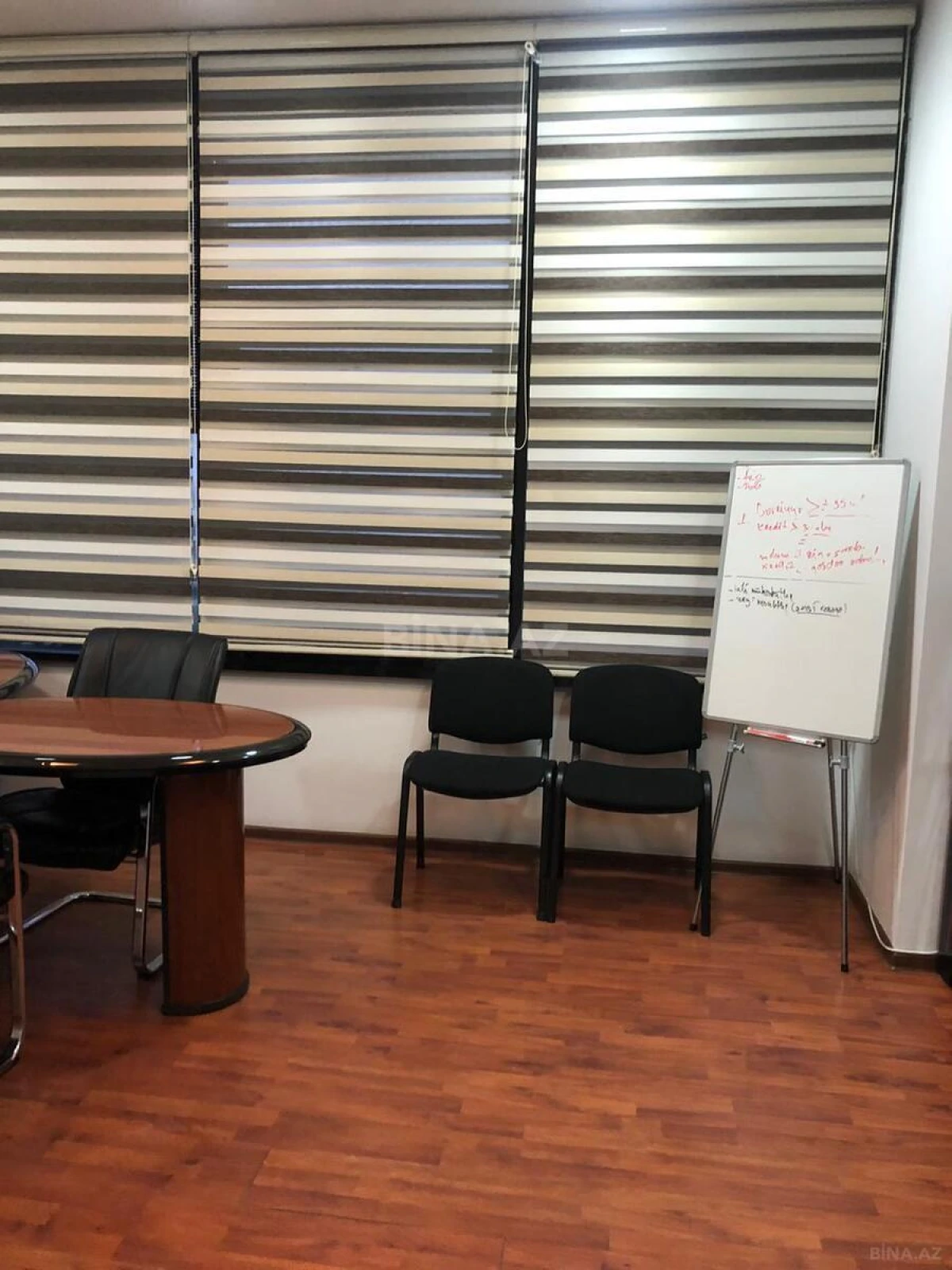 Satılır obyekt 726 m²