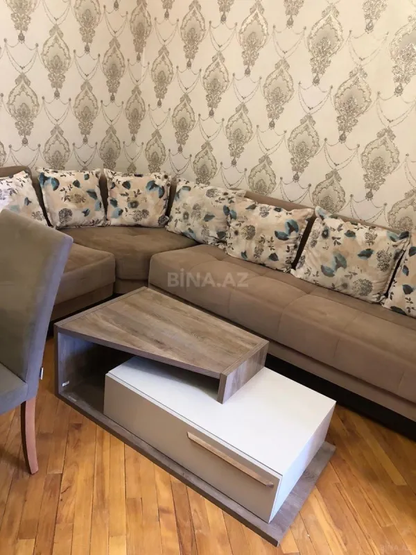 Satılır 3 otaqlı mənzil 85 m²