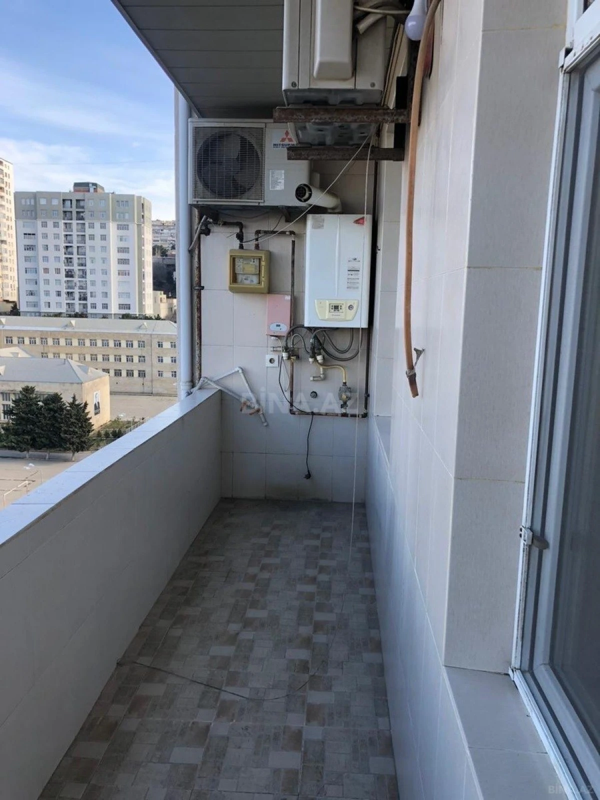 Satılır 3 otaqlı mənzil 85 m²