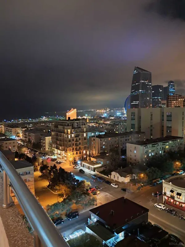 Kirayə verilir 2 otaqlı mənzil 65 m²