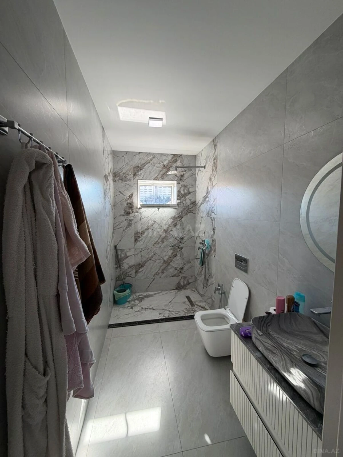 Kirayə verilir 2 otaqlı mənzil 60 m²