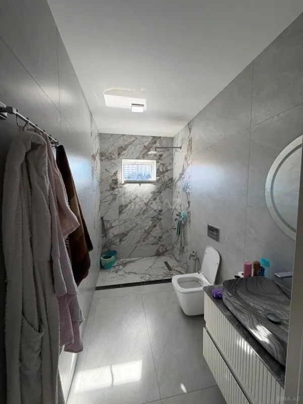 Kirayə verilir 2 otaqlı mənzil 60 m²