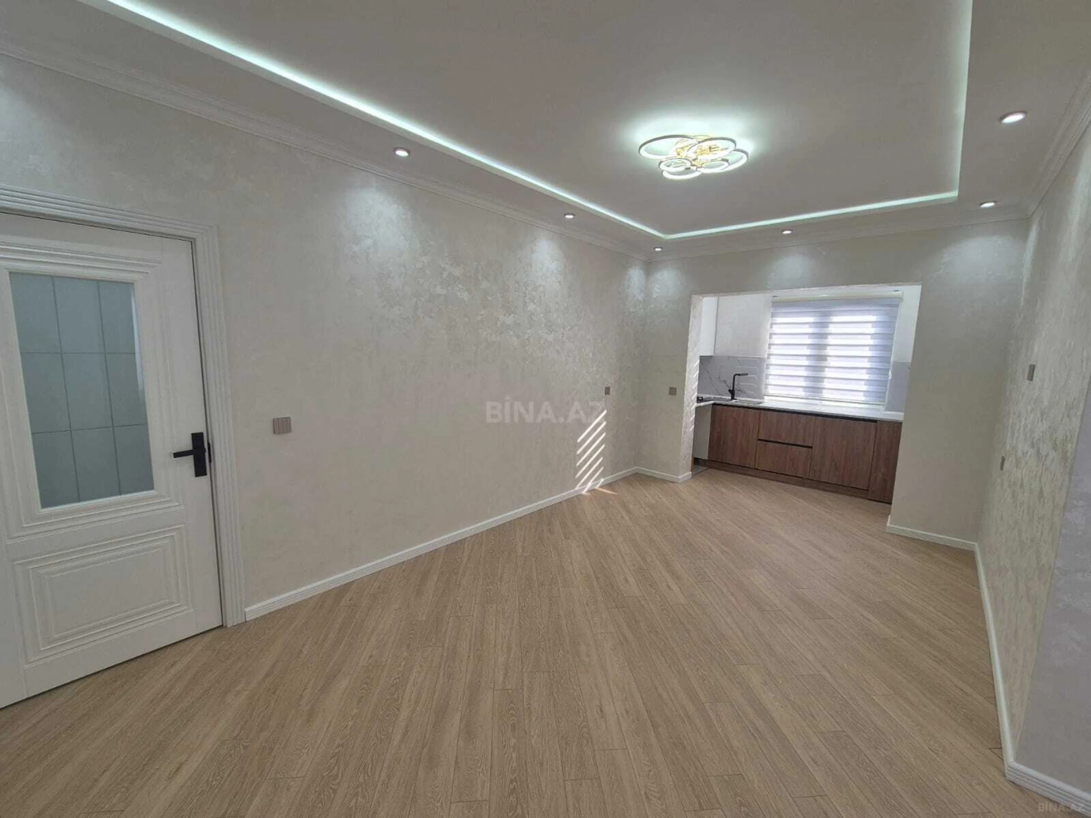 Satılır 2 otaqlı mənzil 45 m²