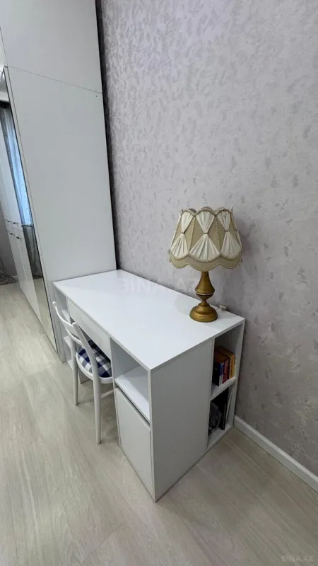 Kirayə verilir 2 otaqlı mənzil 75 m²