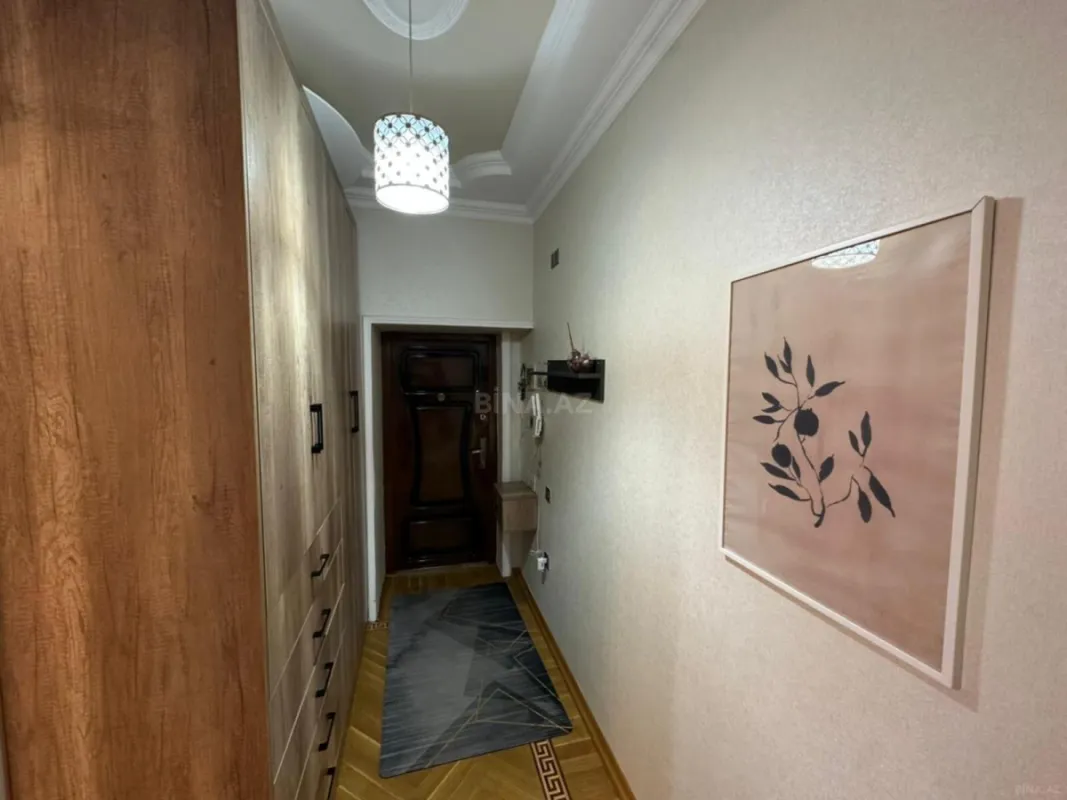 Satılır 2 otaqlı mənzil 90 m²