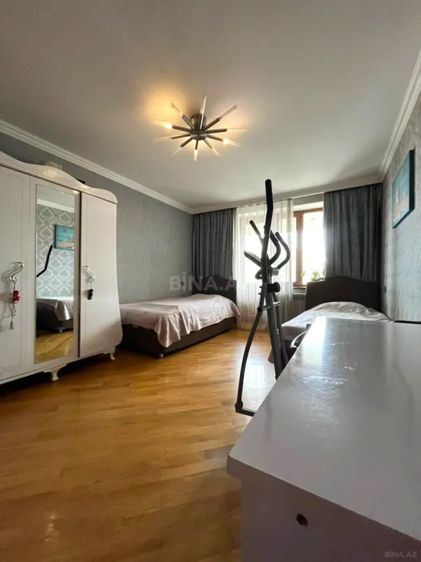 Satılır 3 otaqlı mənzil 75 m²