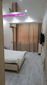 Kirayə verilir 2 otaqlı mənzil 70 m²