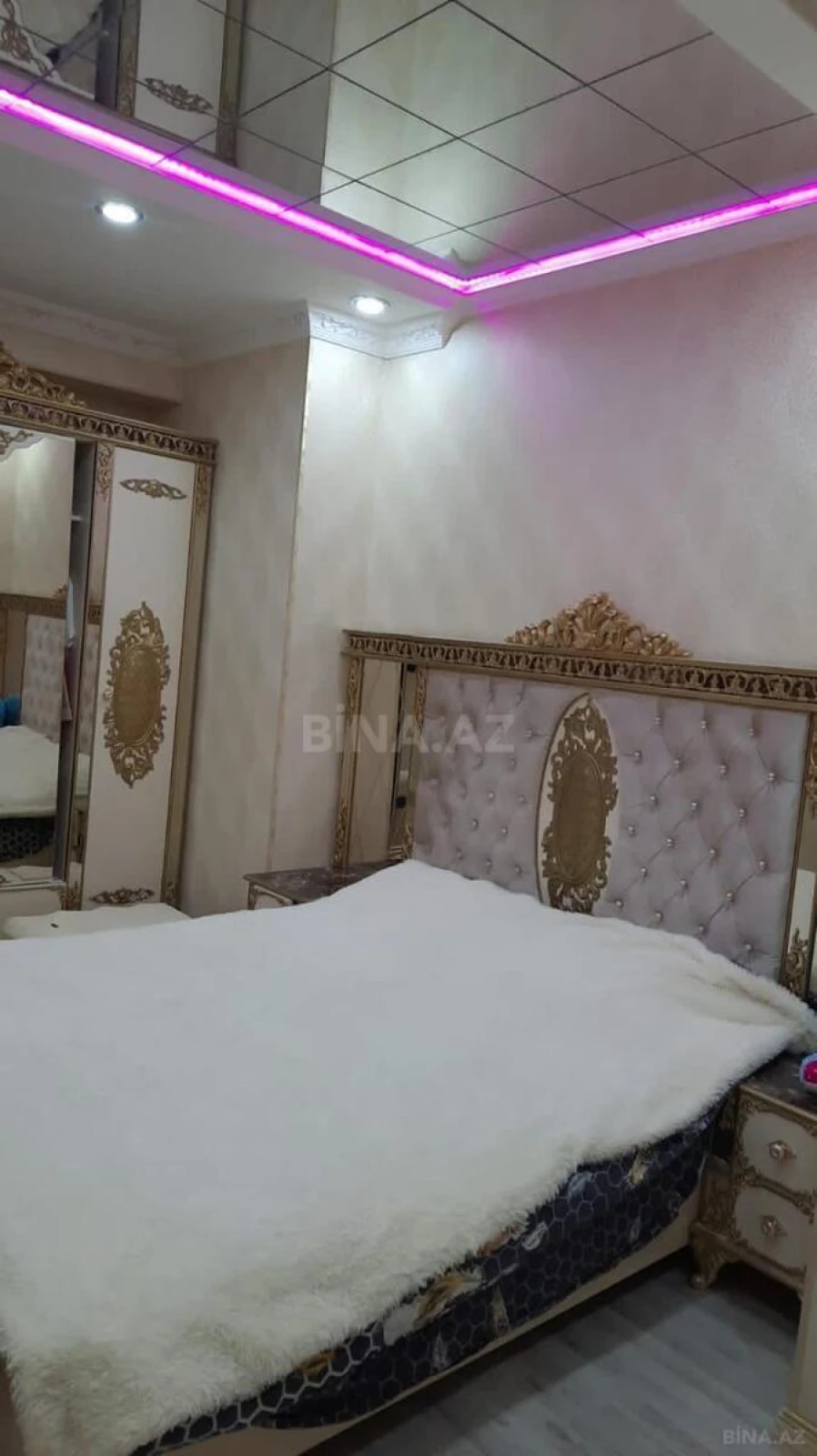 Kirayə verilir 2 otaqlı mənzil 70 m²