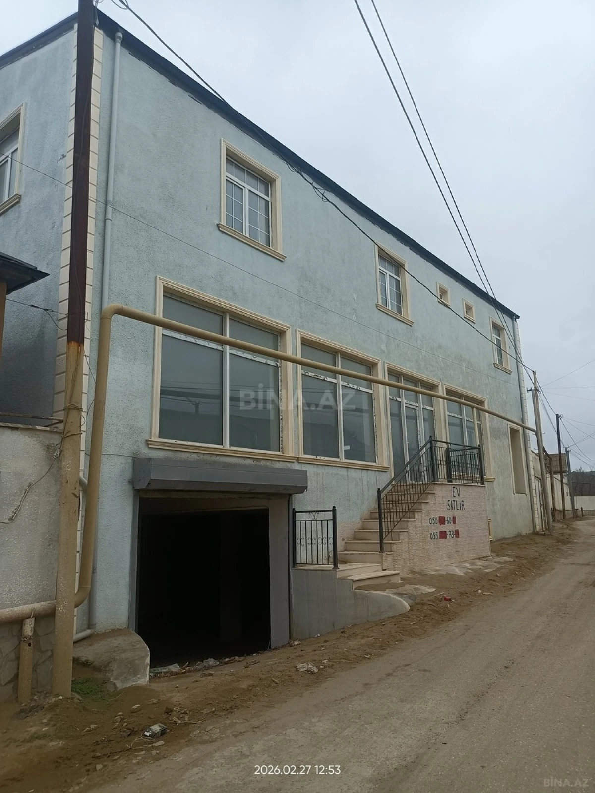 Satılır obyekt 450 m²