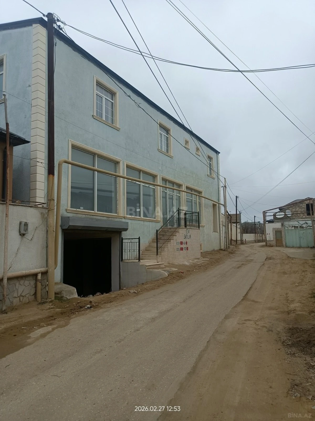 Satılır obyekt 450 m²