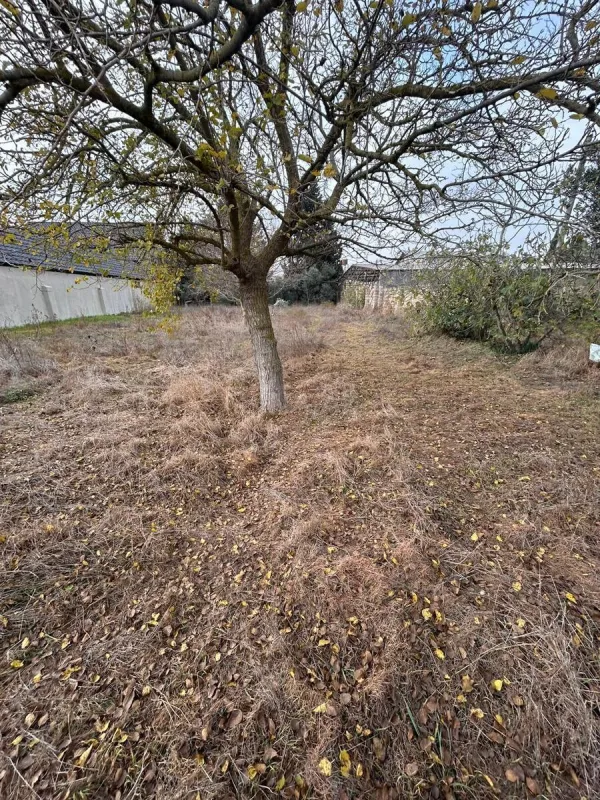 Satılır torpaq sahəsi 11.5 m²