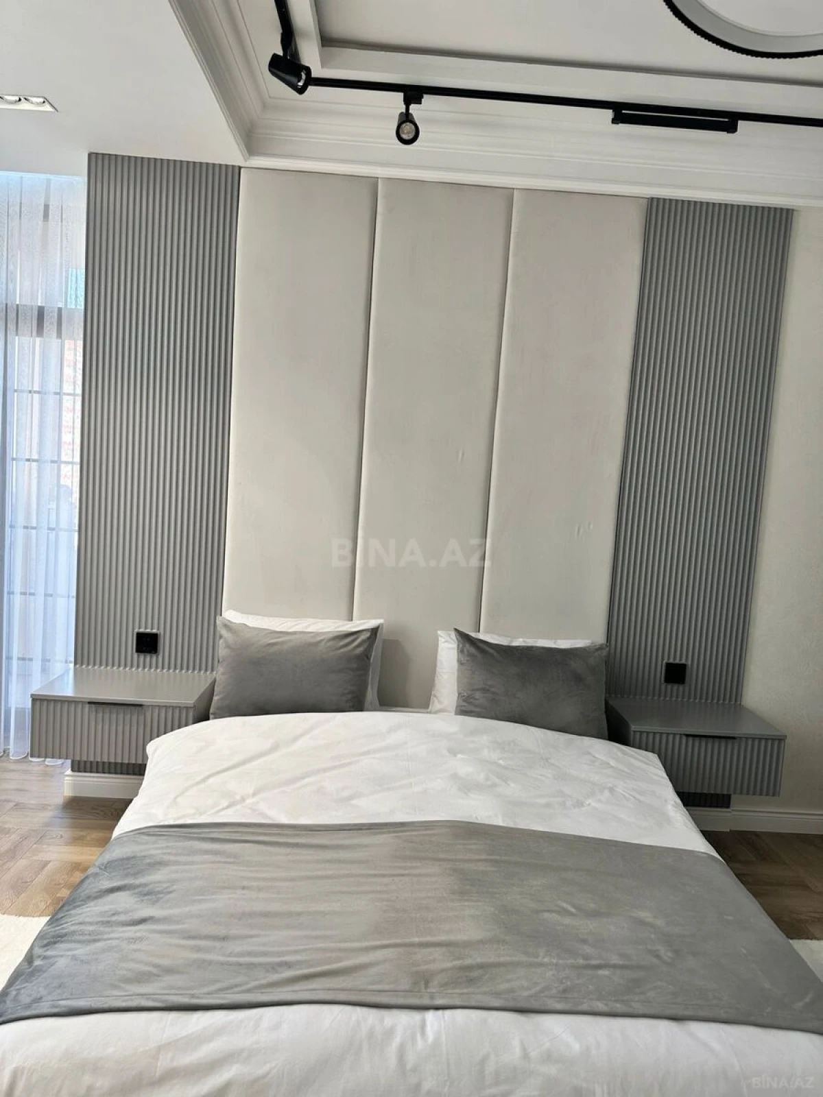 Satılır 3 otaqlı mənzil 101 m²