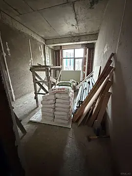 Satılır 3 otaqlı mənzil 123 m²