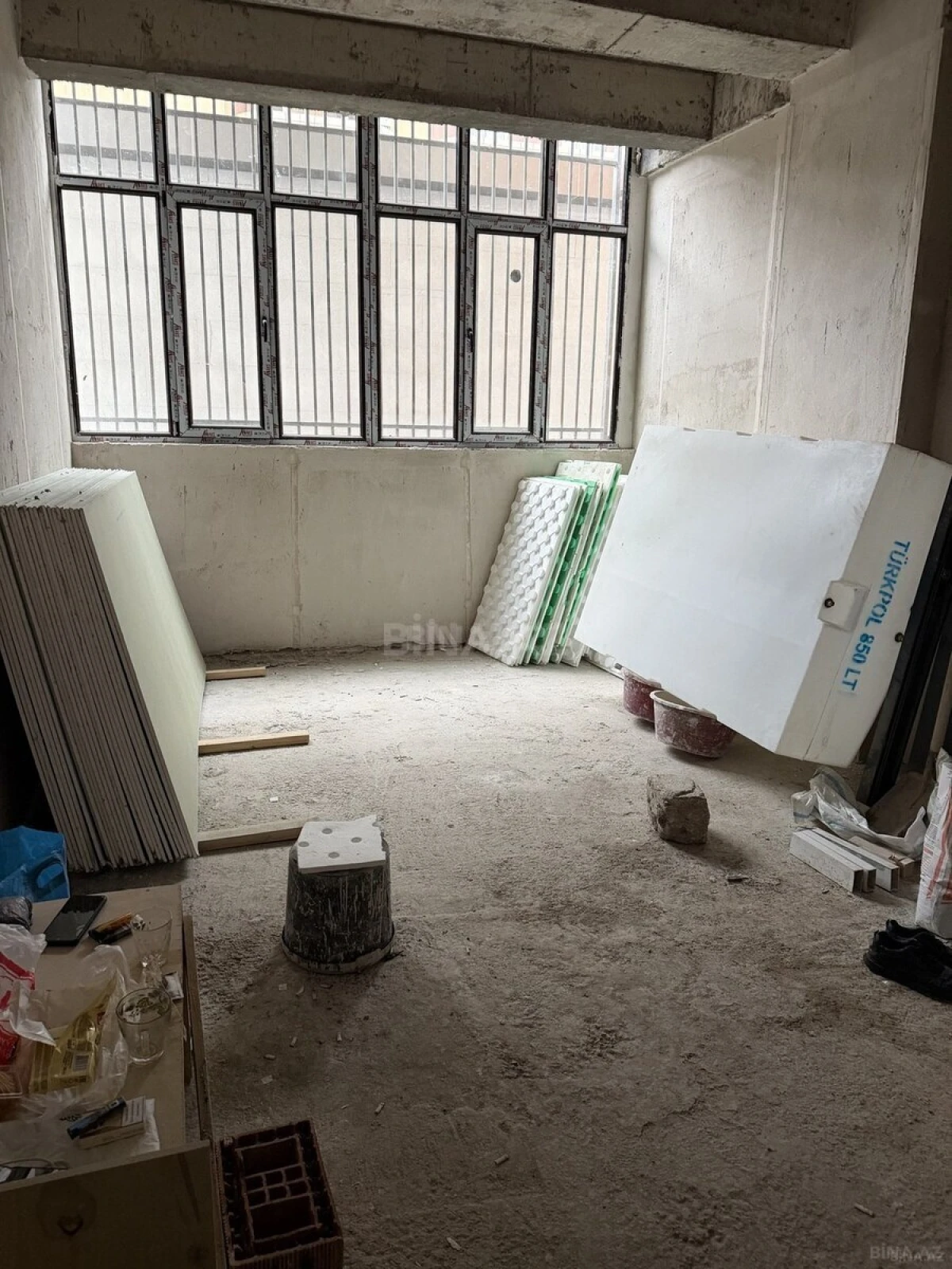 Satılır 3 otaqlı mənzil 123 m²