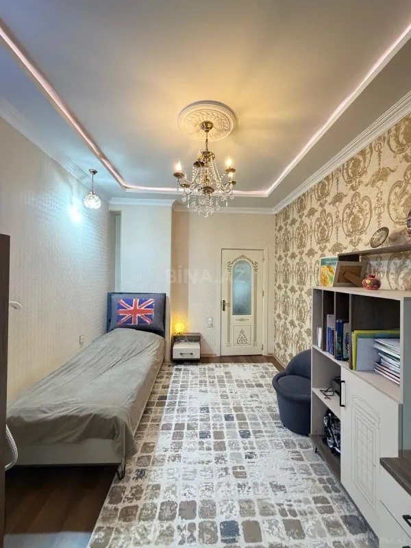 Satılır 3 otaqlı mənzil 103 m²