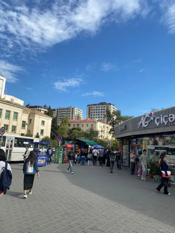 Satılır 3 otaqlı mənzil 96 m²