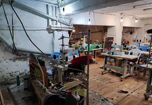 Satılır obyekt 180 m²