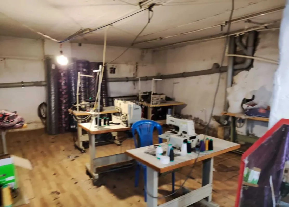 Satılır obyekt 180 m²