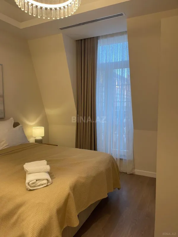 Kirayə verilir 3 otaqlı mənzil 120 m²