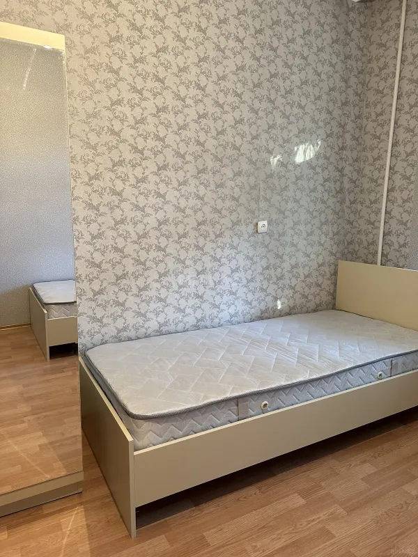 Kirayə verilir 5 otaqlı mənzil 115 m²