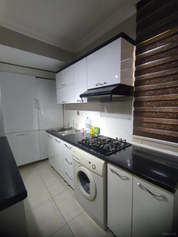 Kirayə verilir 2 otaqlı mənzil 60 m²